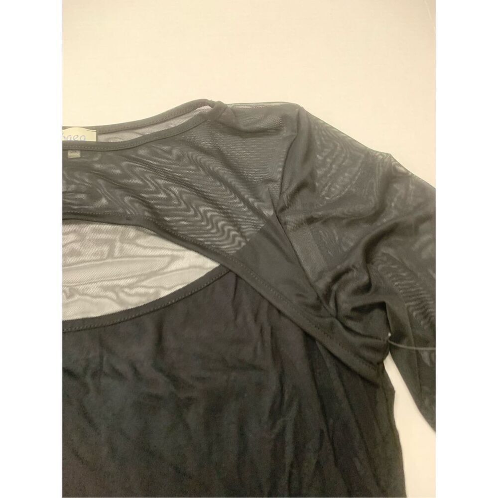 Mesh Cut Out Blouse - Picture 3 of 6